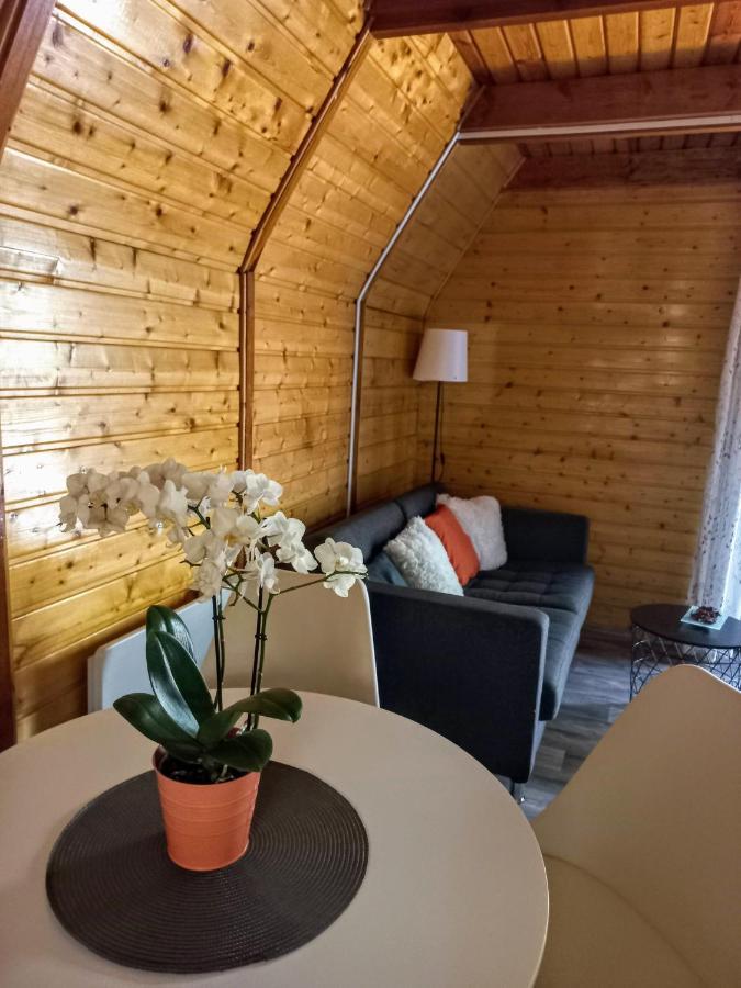 The Woodhouse Vendeghaz Apartment Nagymaros Luaran gambar